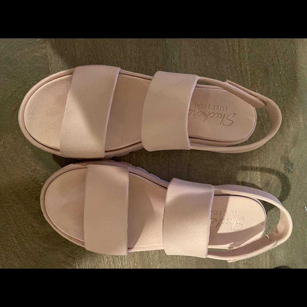 Skechers Luxe Foam Pink Sandals